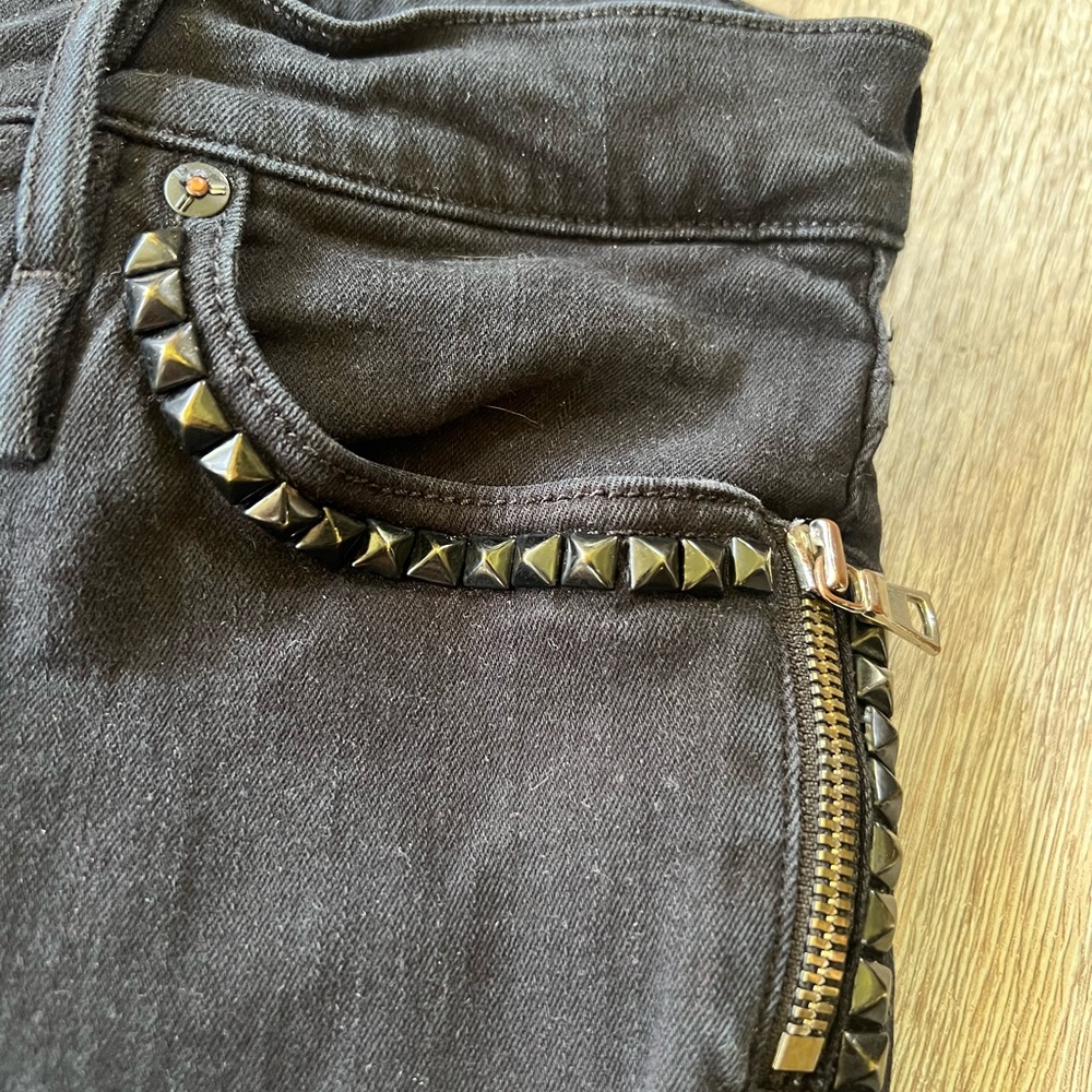 Calvin Rucker designer studded jeans - Picture 2 of 6